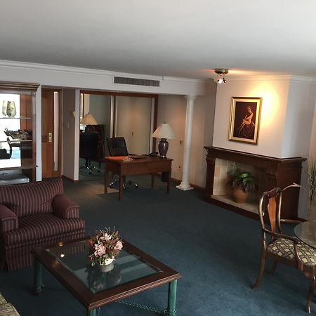 Crystal Palace Hotel Монтевидео Стая снимка