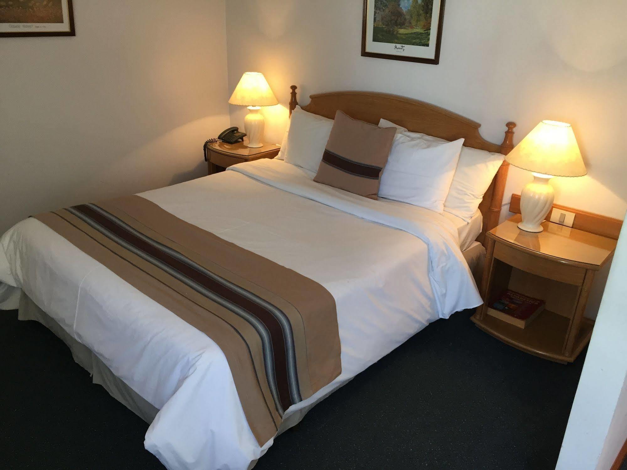 Crystal Palace Hotel Монтевидео Екстериор снимка